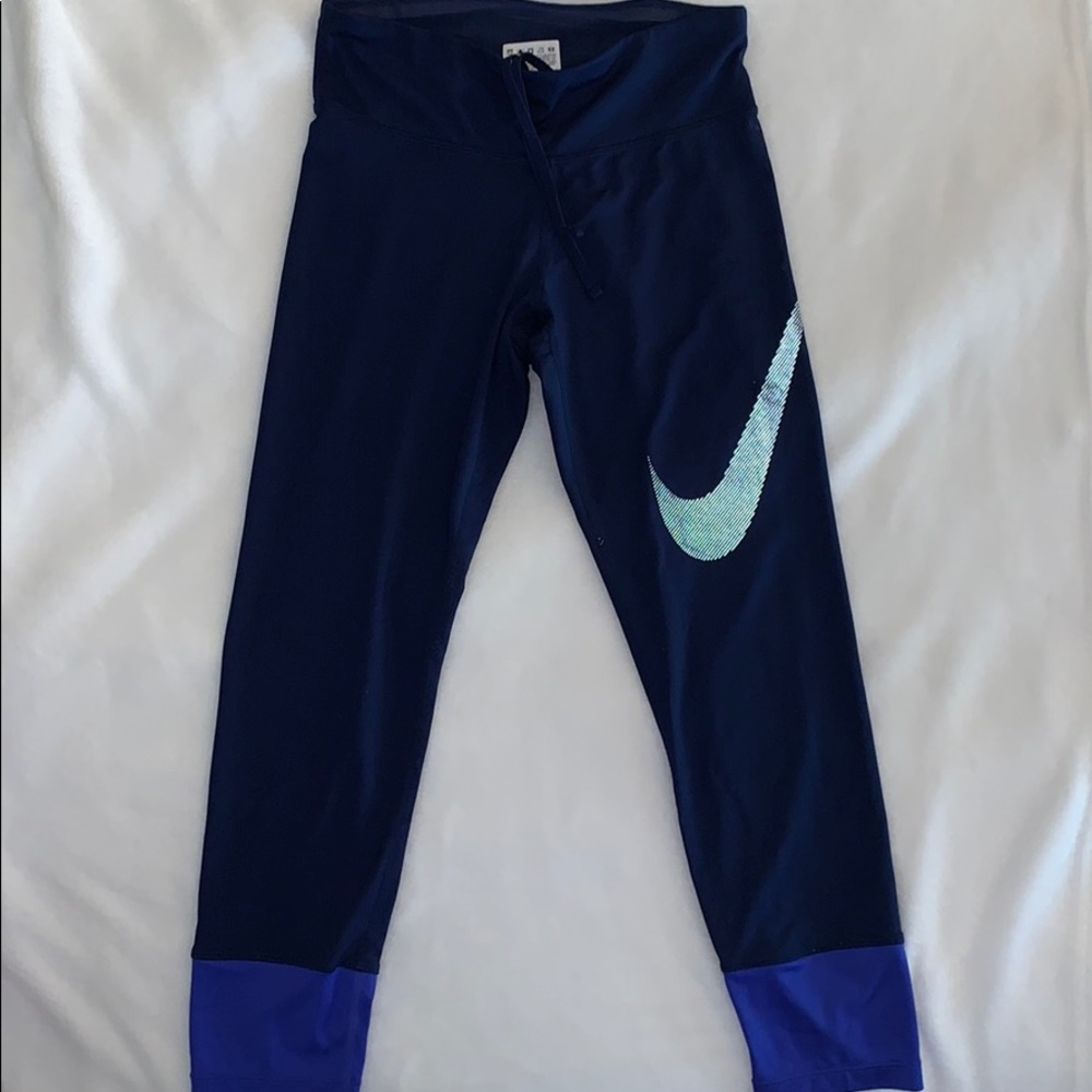Nike outfit running gear.